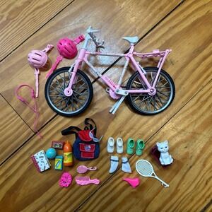 1996 Barbie‎ Bike Country Ride, With Accessories Book Sneakers Backpack Glasses